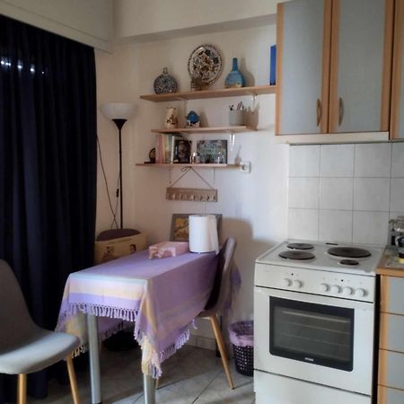 Small And Cosy Appartment- Piccolina Loutraki  Luaran gambar