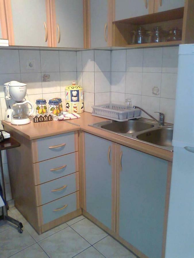 Small And Cosy Appartment- Piccolina Loutraki  Luaran gambar